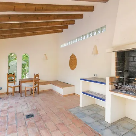 Holiday home Beautiful In With Kitchen *