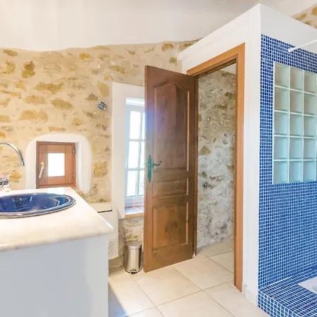 Beautiful In With Kitchen
