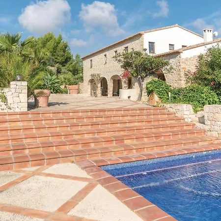 Beautiful In With Kitchen Holiday home *